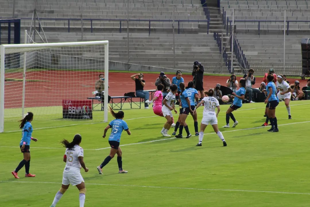 Pumas femenil cae ante  Chivas y suma 6 partidos sin victoria