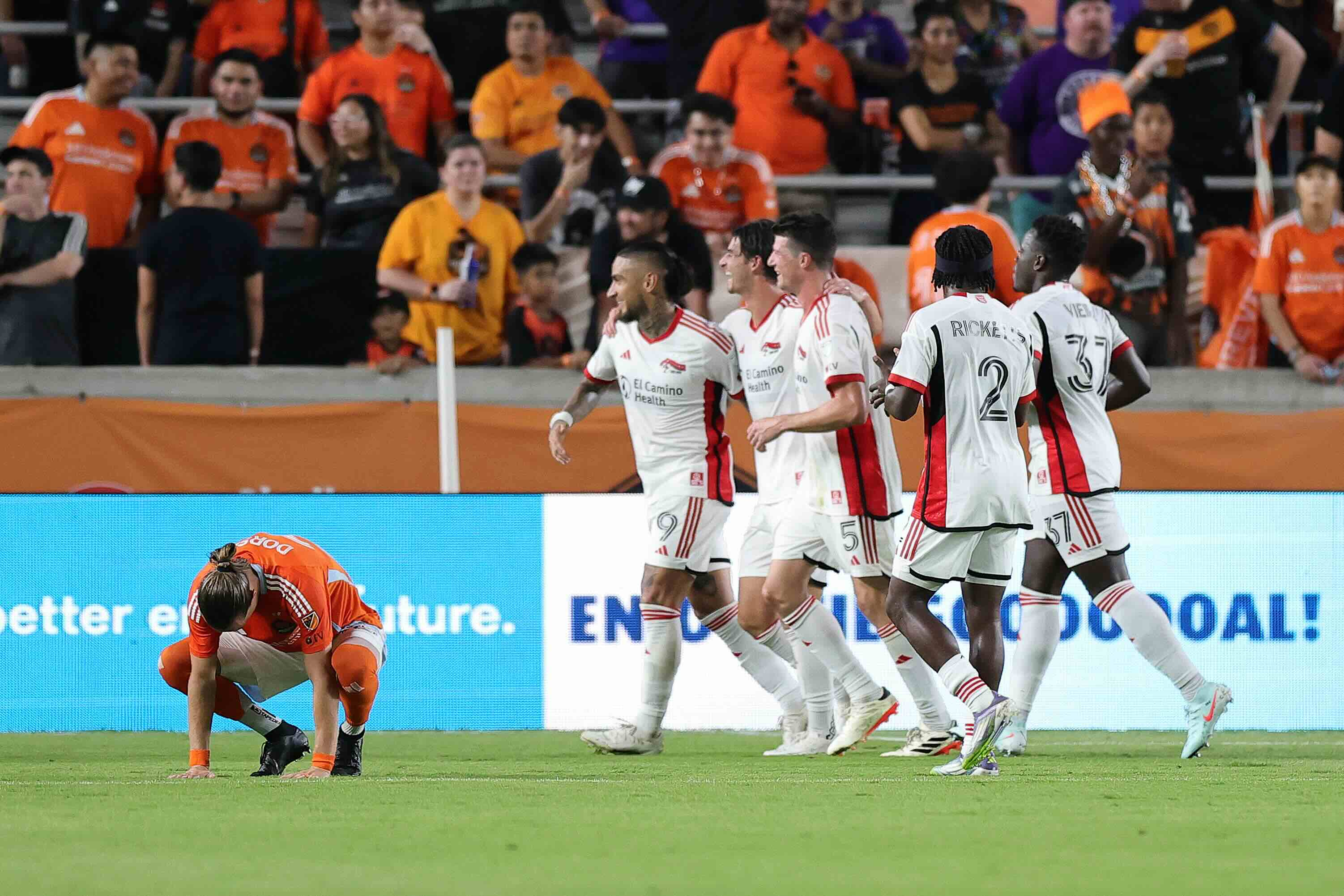 Earthquakes 2, Houston Dynamo FC 1