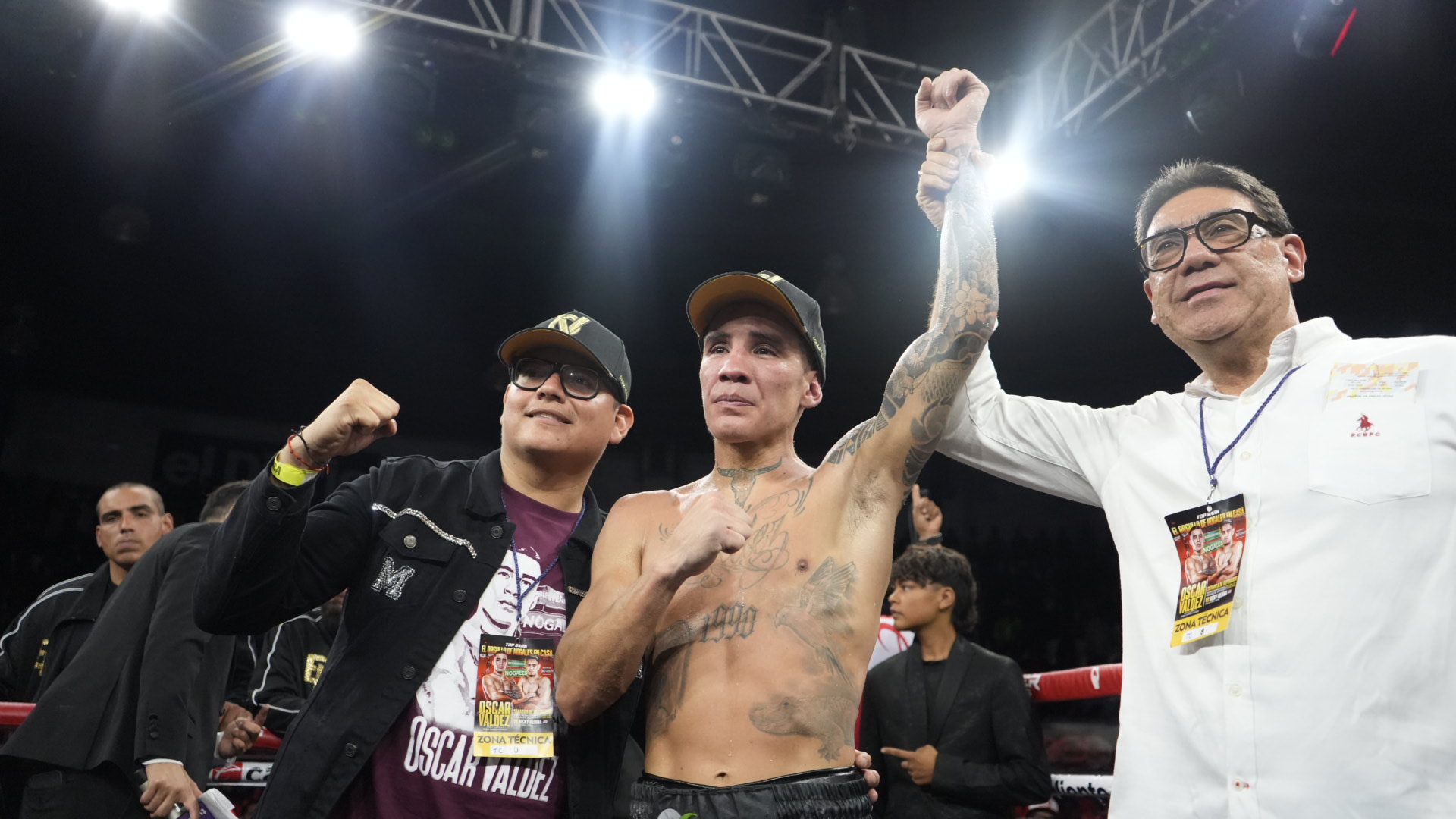 Triunfo en Casa: Óscar Valdez derrota a Ricky Medina por decisión