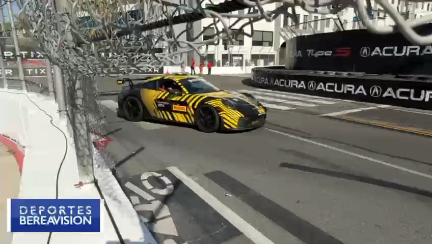 dia dos en Long Beach Acura Grand Prix