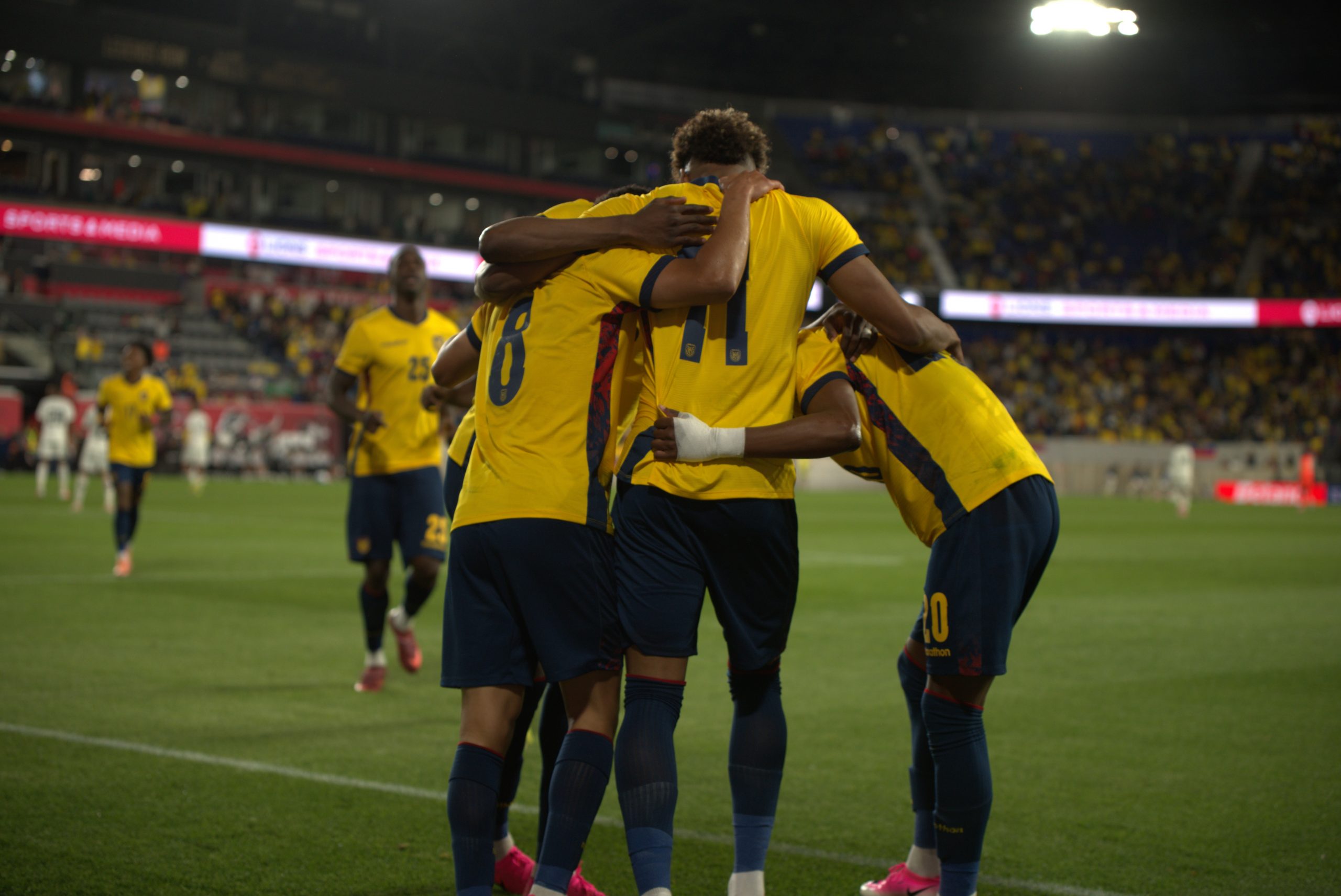 Internacional Amistoso Ecuador 2-1 Arabia Saudita